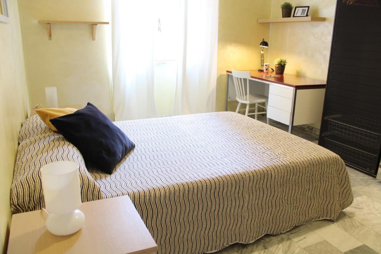 Lägenhet Re Di Roma/cozy Flat For Six Persons Rom